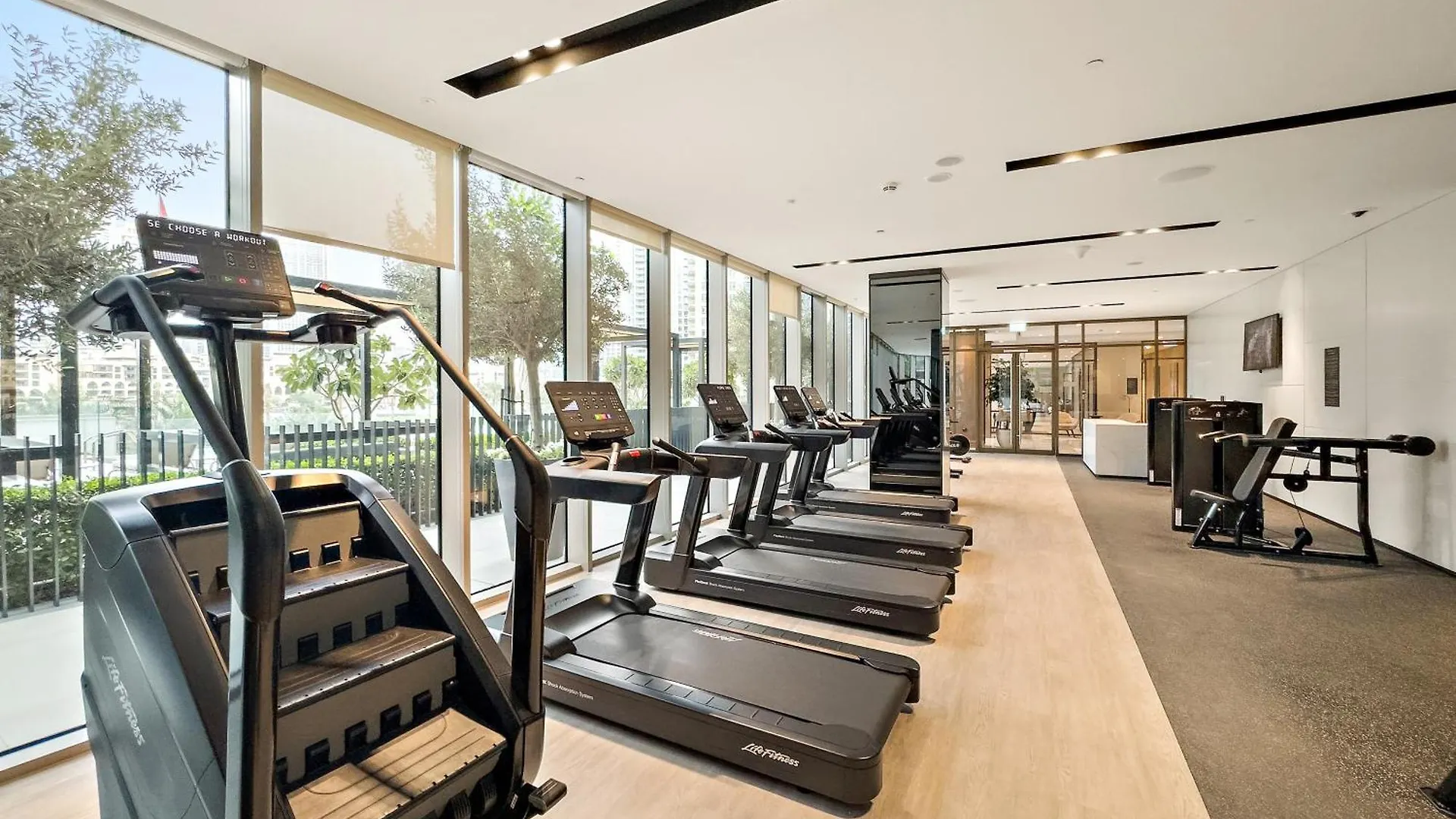 Elegant 1Br In Grande Downtown With Pool Apartment Dubai United Arab Emirates